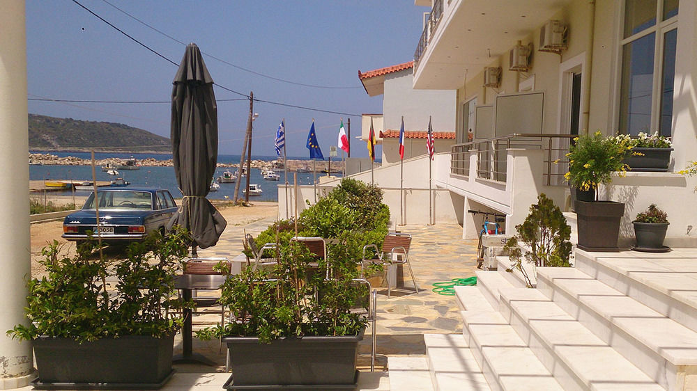 Hotel Porto Marathos Marathopoli Exterior foto